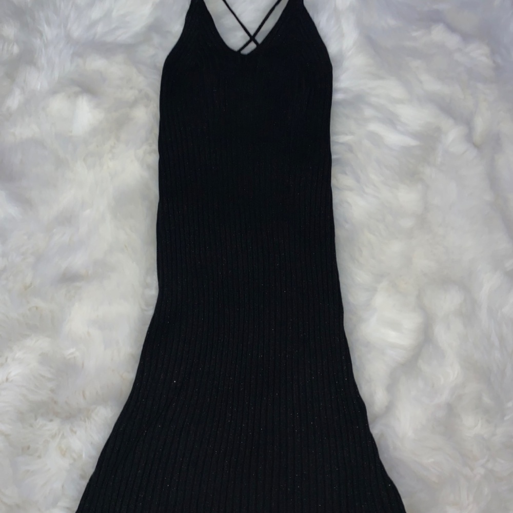 LBD - Picture 2 of 4